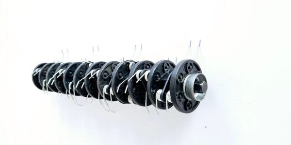 ROTOR ZA PREZRAČEVALNIK TRAVE PLV1500, SKUPNA DOLŽINA 413mm - slika 2